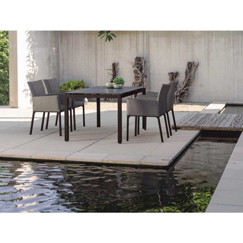 Stern Gartentisch, Gestell Aluminium schwarz matt, Tischplatte HPL