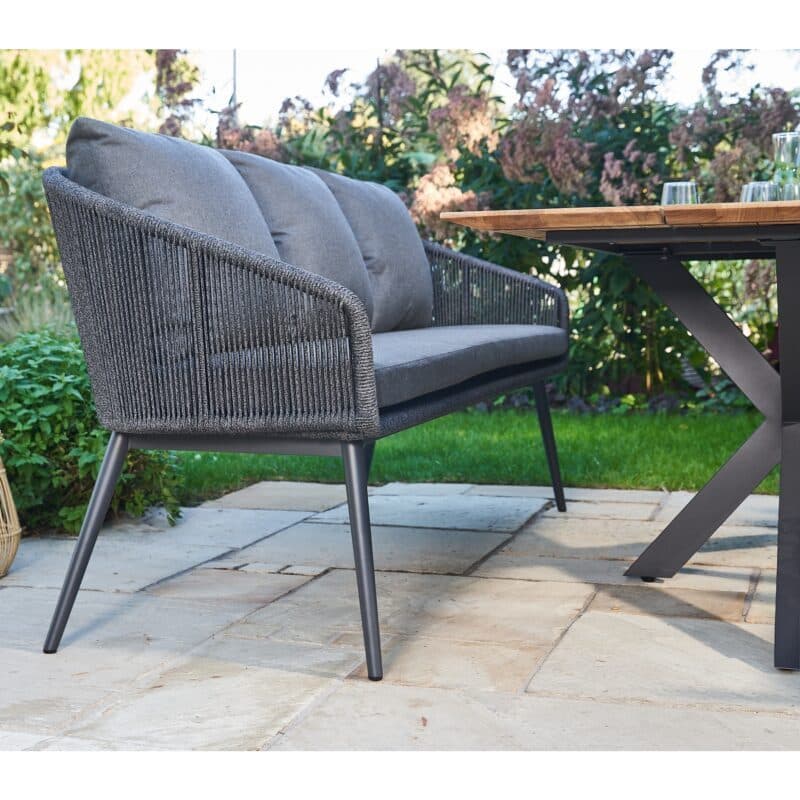 CASA DOMA "Alcamo/Ribera" Diningset 5-tlg, Gestelle Edelstahl anthrazit, Diningbank und -sessel Rundform, Rundrohr-Beine, Sitz Rope anthrazit (vertikal rund), Kissen Tuvatextil® Panama grafito, Tischplatte Teak