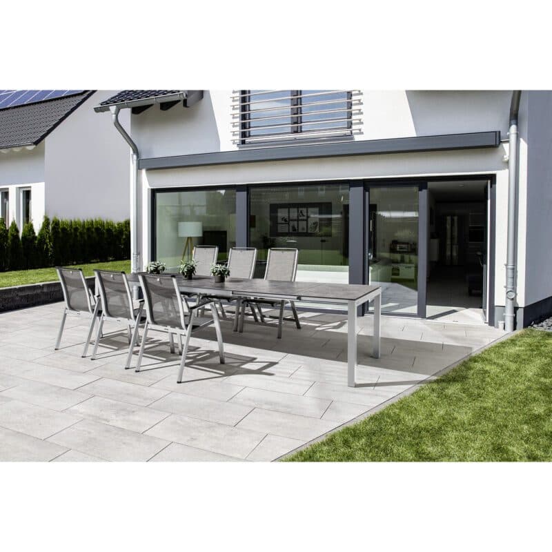 Kettler Gartenmöbel-Set mit Klappsessel und Stapelstuhl "Forma" und Ausziehtisch "Cubic" 160/220/280x95 cm, Alu silber, HPL anthrazit