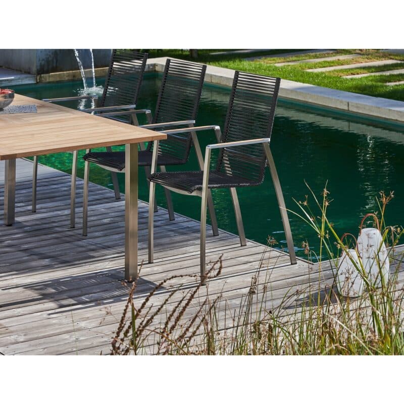 CASA DOMA "Mineo" Gartenstuhl, Sitzfläche Rope anthrazit, Armlehnen Teak, "Ugento" Gartentisch, Tischplatte Teak, 160/220x90 cm, Gestelle Edelstahl gebürstet