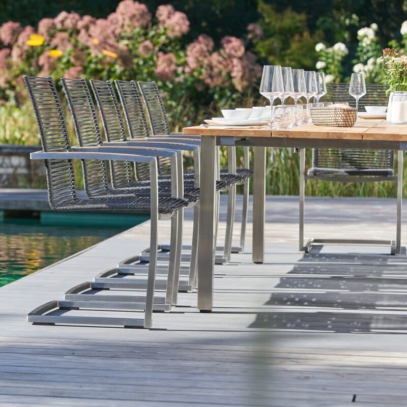 CASA DOMA "Mineo/Varano" Gartenmöbel-Set 7-tlg., Gestelle Edelstahl gebürstet, Sitzfläche Rope anthrazit, Armlehnen Teak, Ausziehtisch mit Tischplatte Teak