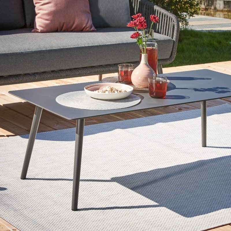 CASA DOMA "Ribera" Loungeset 4tlg., Rundform, Rundrohr-Beine Edelstahl anthrazit, Rope anthrazit (vertikal breit), Polster Tuvatextil® Panama grafito, Loungetisch "Arista", Aluminium anthrazit