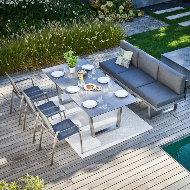 CASA DOMA "Aragona/Falerna/Mineo" Diningset, Gestelle Edelstahl gebürstet, Stühle Sitzfläche & Rückenlehne Sunproof® Sling schwarz/silber, Polster Tuvatextil®, Tischplatte HPL, 210x100 cm