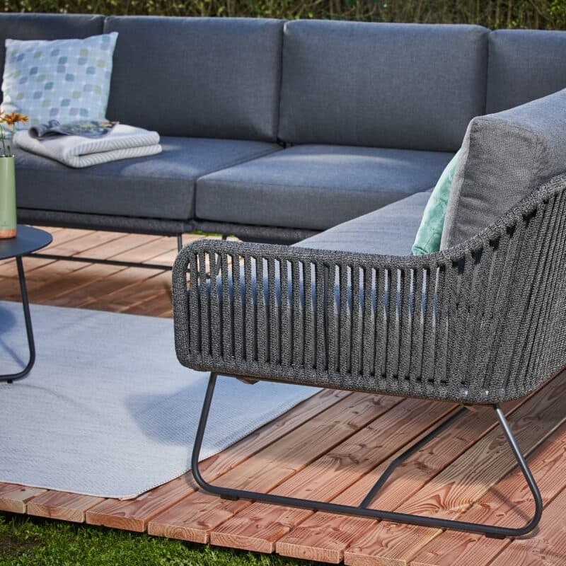 CASA DOMA "Ribera" Eckloungeset 6tlg., L-Form, Kufengestell Edelstahl anthrazit, Rope anthrazit (vertikal breit), Polster Tuvatextil® Panama grafito, Loungetisch "Arista", Aluminium anthrazit