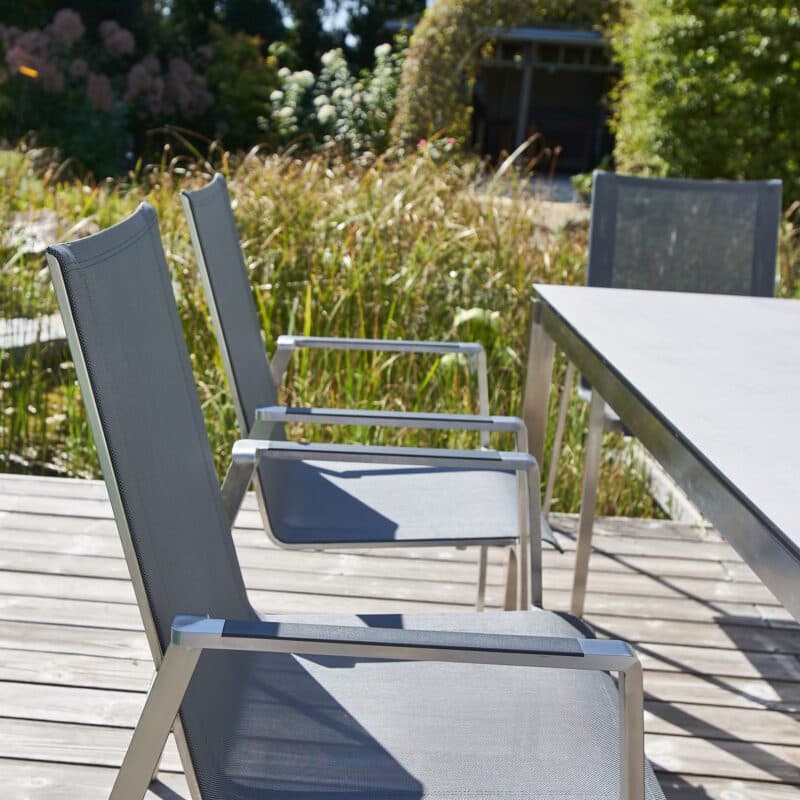 CASA DOMA "Mineo/Carini" Gartenmöbel-Set 7-tlg., Gestelle Edelstahl gebürstet, Sitzfläche Textilgewebe Sunproof® Sling schwarz/silber, Armlehnen Alu, Tischplatte HPL, 160x90 cm