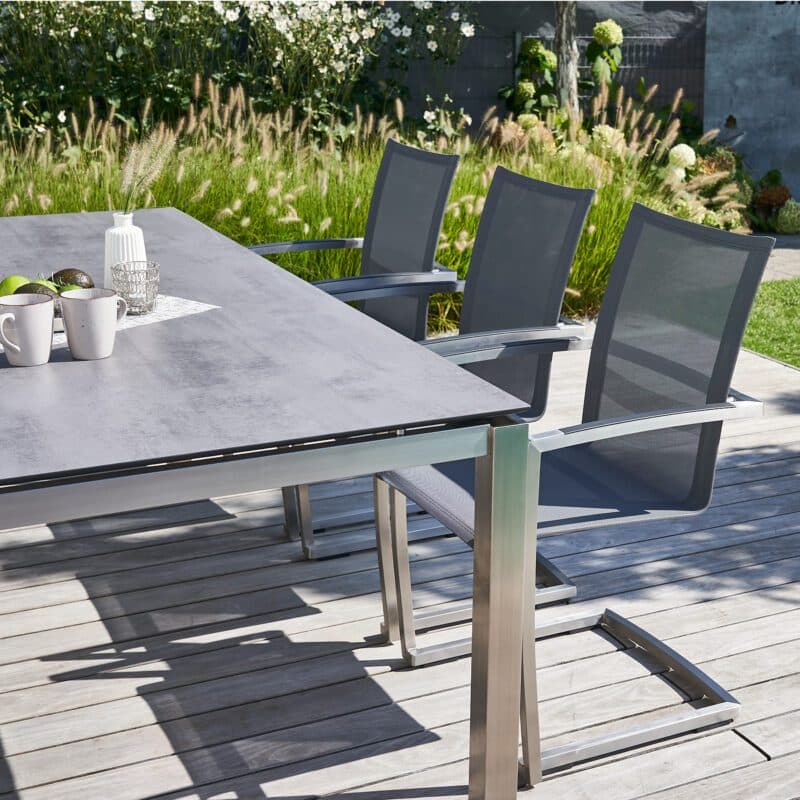 CASA DOMA "Mineo/Carini" Gartenmöbel-Set 7-tlg., Gestelle Edelstahl gebürstet, Sitzfläche Textilgewebe Sunproof® Sling schwarz/silber, Armlehnen Alu, Tischplatte HPL, 210x100 cm