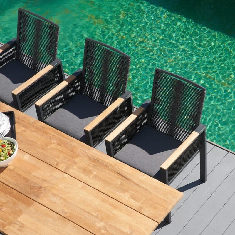 CASA DOMA “Carpino/Varano“ Gartenmöbel-Set, Ausziehtisch 160/260x90 cm, Edelstahl anthrazit & Teak, Sessel Alu/Rope anthrazit, Armlehnen Teak, inkl. Kissen