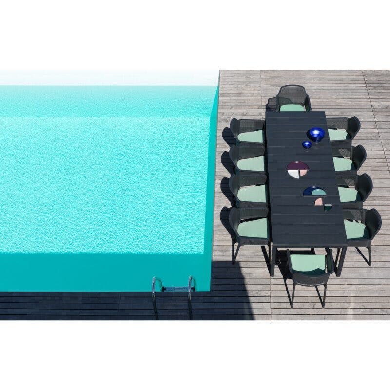 NARDI "Net" Stapelstuhl, Gestell und Sitzfläche Kunststoff anthrazit, mit Ausziehtisch "Rio" Aluminium/Kunststoff