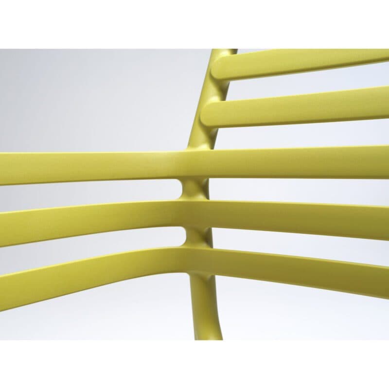 NARDI "Doga" Stapelstuhl, Gestell und Sitzfläche Kunststoff pera, Details