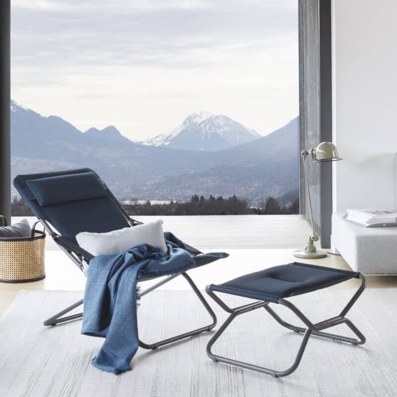 Lafuma "Next BeComfort®" und "Transabed BeComfort®" Liegestuhl, Stahl titane, Textilene bleu encre © LAFUMA MOBILIER - Pierrick Verny