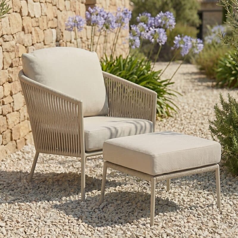 CASA DOMA Set mit Loungesessel und Loungehocker "Falcone", Aluminium cream, Rope fossil, Polster beige (Bild KI-generiert)