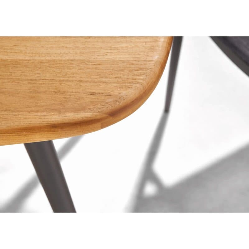 CASA DOMA "Napola" Gartentisch 180x100 cm, Alu anthrazit, Tischplatte Teak und Liadomo "Mannoli" Stapelstuhl, Alu anthrazit, Textilgewebe anthrazit, Armlehne Teak