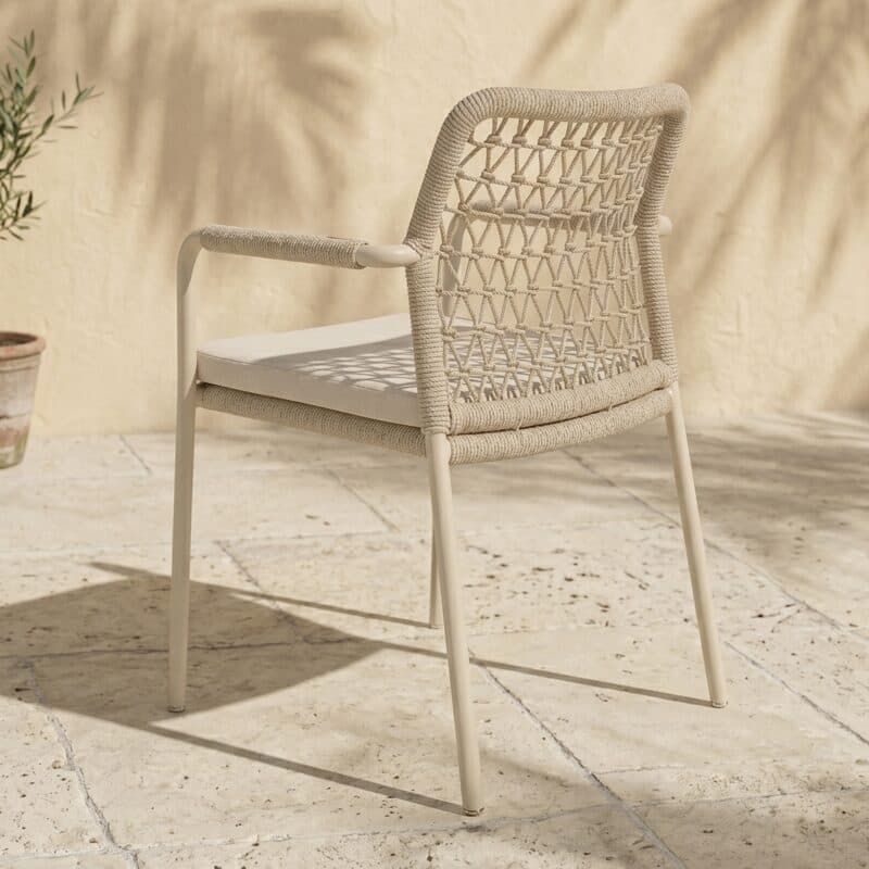 CASA DOMA "Fasano" Stapelstuhl, Aluminium cream, Rope fossil Knoten (Bild KI-generiert)