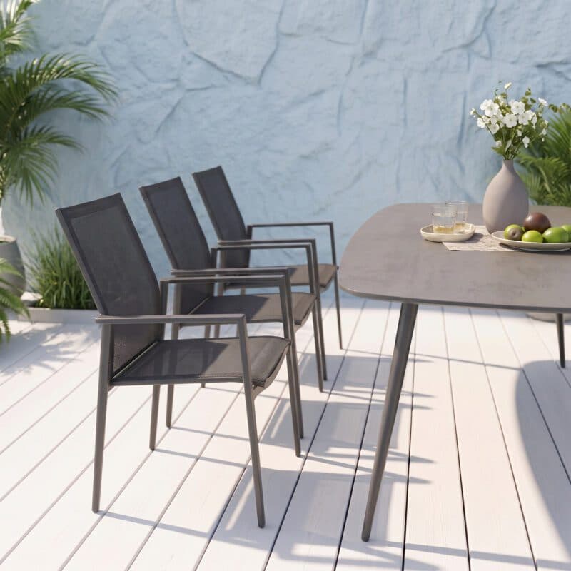 CASA DOMA "Napola" Gartentisch 240x100 cm, Aluminium anthrazit, Tischplatte HPL chromix anthrazit und Liadomo "Mannoli" Stapelstuhl, Aluminium anthrazit, Textilgewebe anthrazit, Armlehne Aluminium