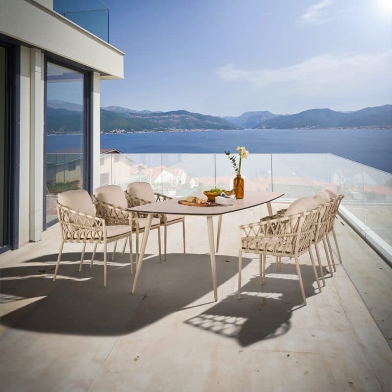 CASA DOMA Set mit "Messina" Diningsessel, Alu cream, Rope fossil und "Napola" Gartentisch 240x100 cm, Alu cream, Tischplatte HPL Travertin