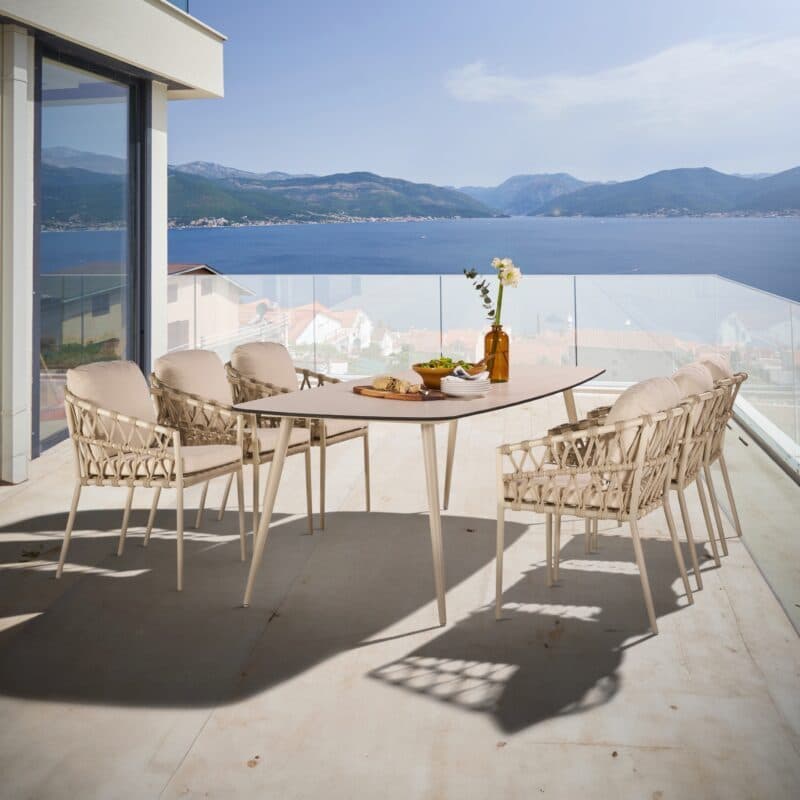 CASA DOMA Set mit "Messina" Diningsessel, Alu cream, Rope fossil und "Napola" Gartentisch 240x100 cm, Alu cream, Tischplatte HPL Travertin
