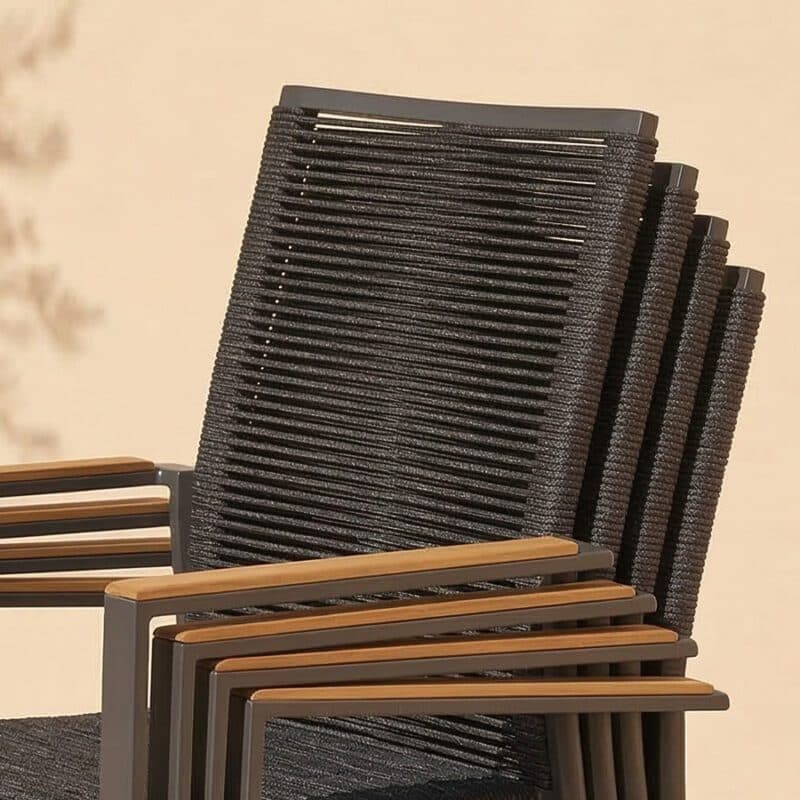 Liadomo "Limbadi" Gartenstuhl, Aluminium anthrazit, Textilgewebe und Rope anthrazit, Armlehnen Teak