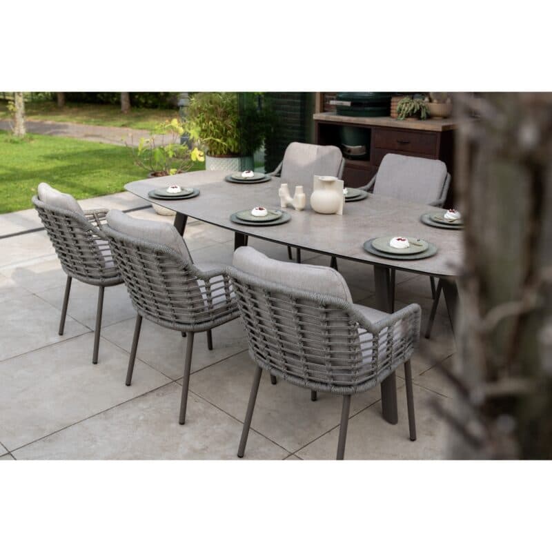 4Seasons Outdoor "Puglia" Diningsessel, Aluminium terre, Rope grau, Bezug hellgrau mit Tisch "Manolo", Aluminium terre