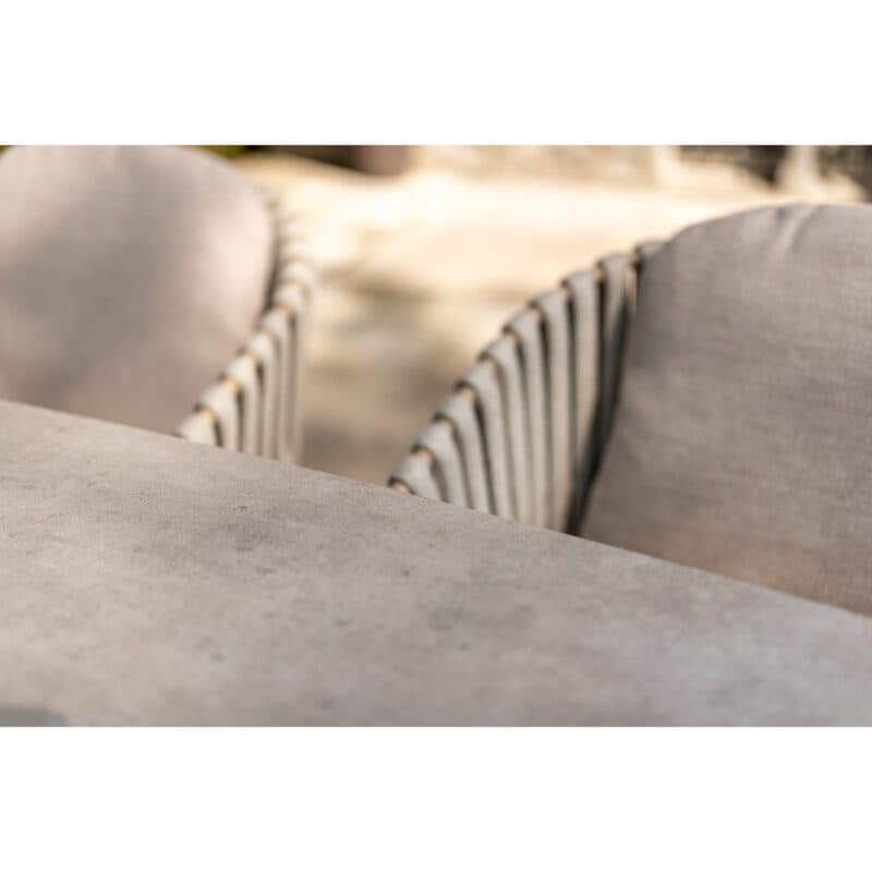 4Seasons Outdoor "Eva" Diningsessel, Rope beige mit "Manolo" Tisch, Tischplatte Keramik hellgrau, Aluminium latte