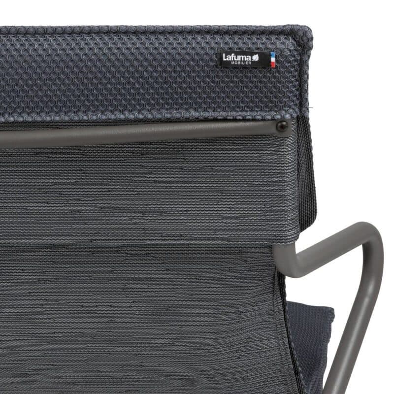 Lafuma "Vence" Loungesessel und -bank, Gestell Stahl titane, Bespannung Batyline® DUO grey, abnehmbare Polsterung BeComfort® dark grey