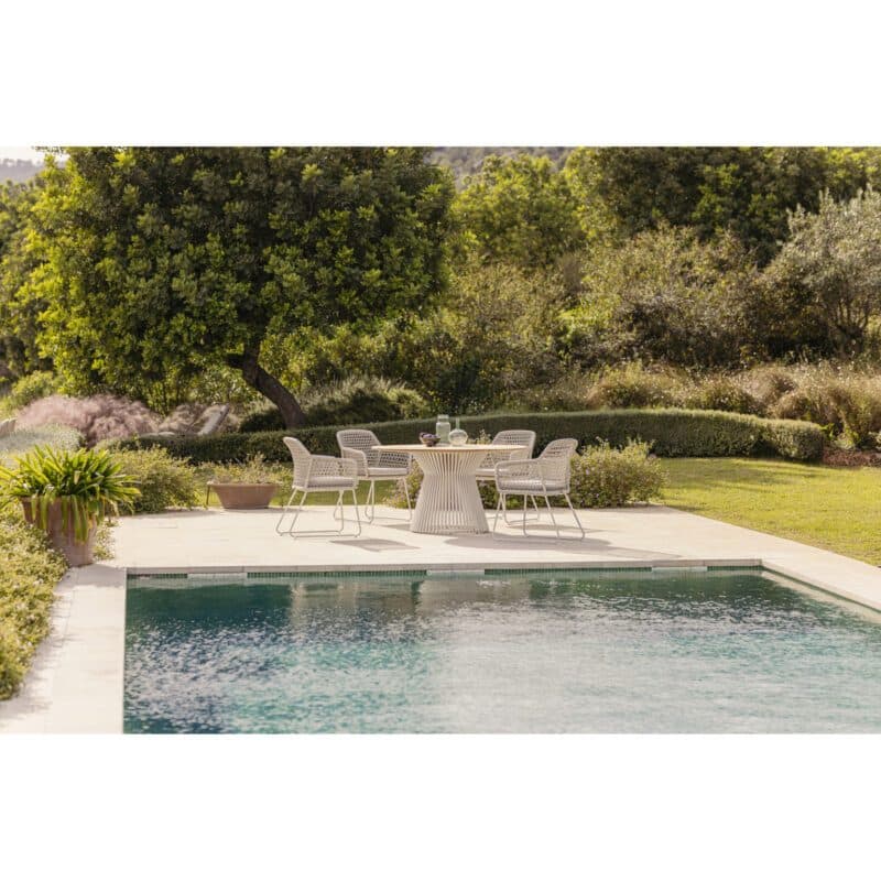 Niehoff "Lido" Gartenstuhl mit "Acore" Gartentisch, Gestelle Aluminium ivory, Tischplatte Teakholz, Sitzschale Rope beige, Kissen taupe meliert