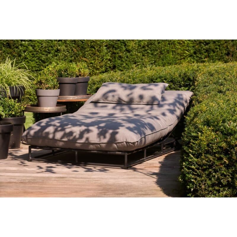 Hartman "Emma" Daybed, Gestell Aluminium schwarz, Sunbrella Mid Grey