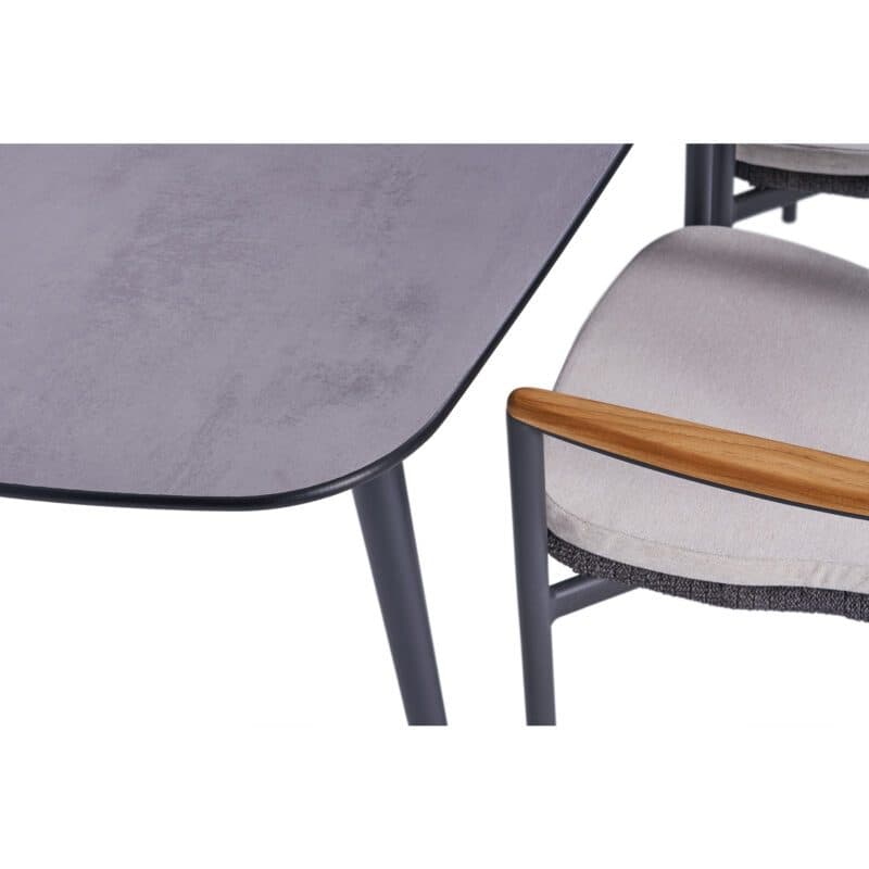 CASA DOMA "Farini" Stapelstuhl, Gestell Aluminium anthrazit, Sitzfläche Rope anthrazit, Sitz- und Rückenkissen Olefin beige mit "Napola" Gartentisch, HPL Chromix anthrazit 240x100 cm