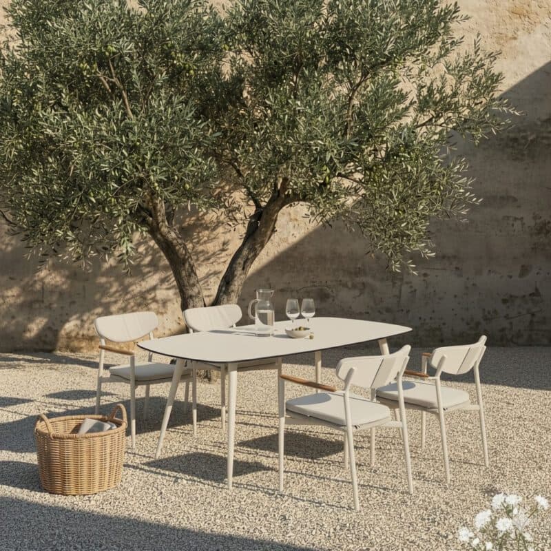 CASA DOMA Gartenmöbel-Set mit "Farini" Stuhl und "Napola" Gartentisch 180x100 cm, Aluminium cream, Sitzfläche Rope, Kissen braunbeige, HPL-Platte travertin (Bild KI-generiert)