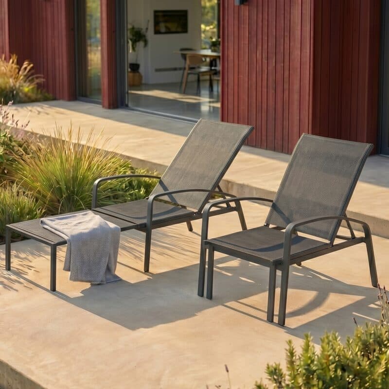 Liadomo "Atessa" Deckchair, Aluminium und Textilgewebe anthrazit (Bild KI-generiert)