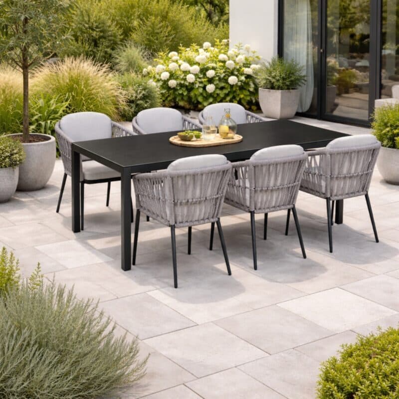 Liadomo Gartenmöbel-Set mit Gartensessel "Lenola" und Tisch "Scalea", 210x100cm, Aluminium anthrazit, Tischplatte Keramik (Bild KI-generiert)