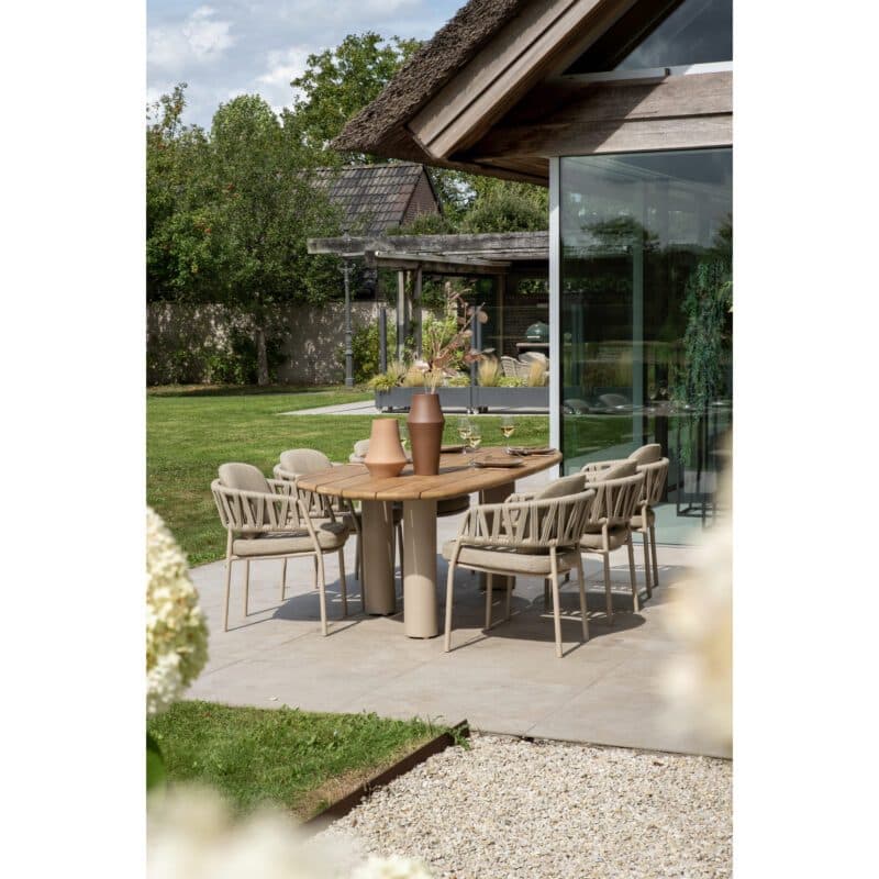 4Seasons Outdoor "Calma" Diningsessel, Gestell Aluminium latte, Rope-Bespannung taupe, Kissen Olefin taupe mit "Estate" Gartentisch, Tischplatte Teak
