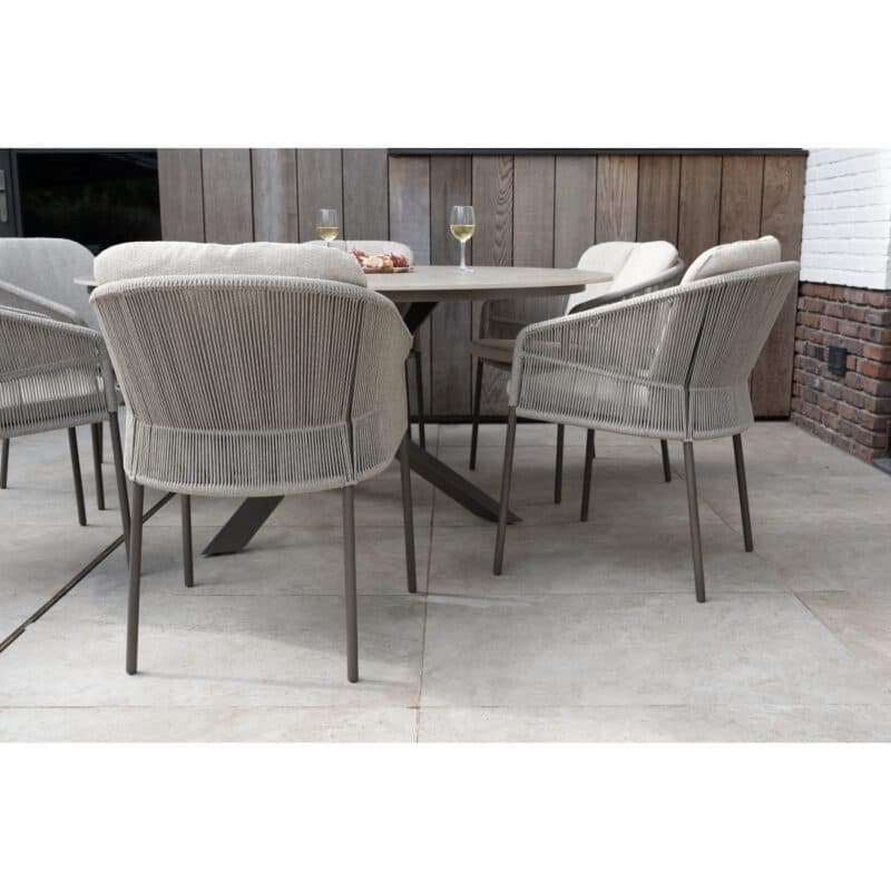 4Seasons Outdoor "Florence" Diningsessel, Gestell Aluminium terre, Rope-Bespannung hellgrau, Kissen Olefin hellgrau mit "Prado" Gartentisch, Tischplatte Keramik terre