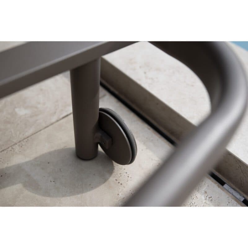 4Seasons Outdoor "Milano" Sonnenliege, Gestell Aluminium terre, Polster Olefin grau