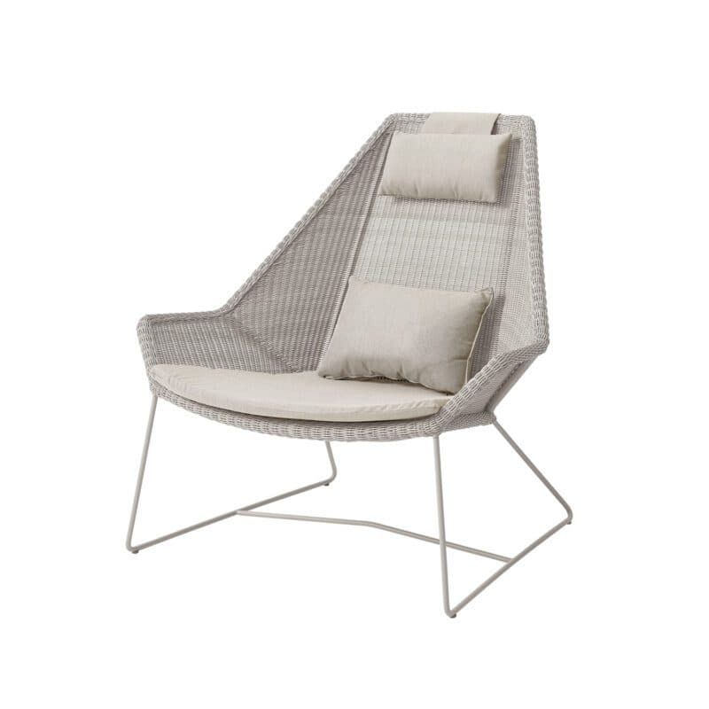 Cane-line "Breeze" Loungesessel mit hoher Rückenlehne, Polyrattan sand mit Kissen sand