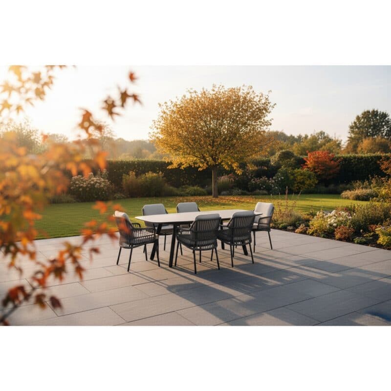 4Seasons Outdoor "Alicante" Diningsessel, Gestell Aluminium anthrazit, Rope-Bespannung grau, Kissen Olefin hellgrau mit "Manolo" Gartentisch 240x103 cm, Tischplatte Keramik sand