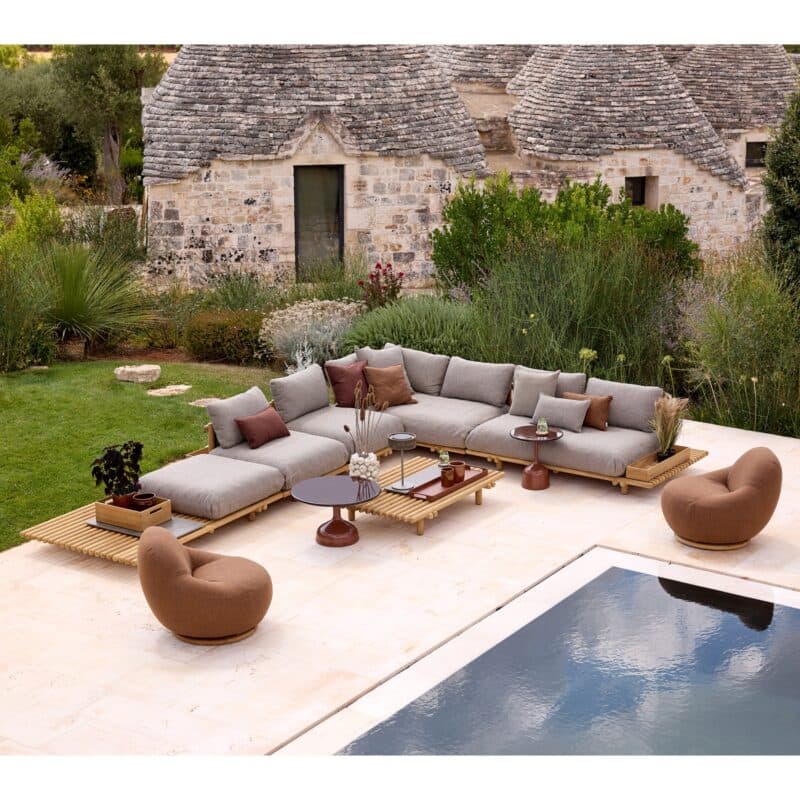 Cane-line "Gem" Loungesessel mit Teak-Drehfuß, Bezug Rise umber brown