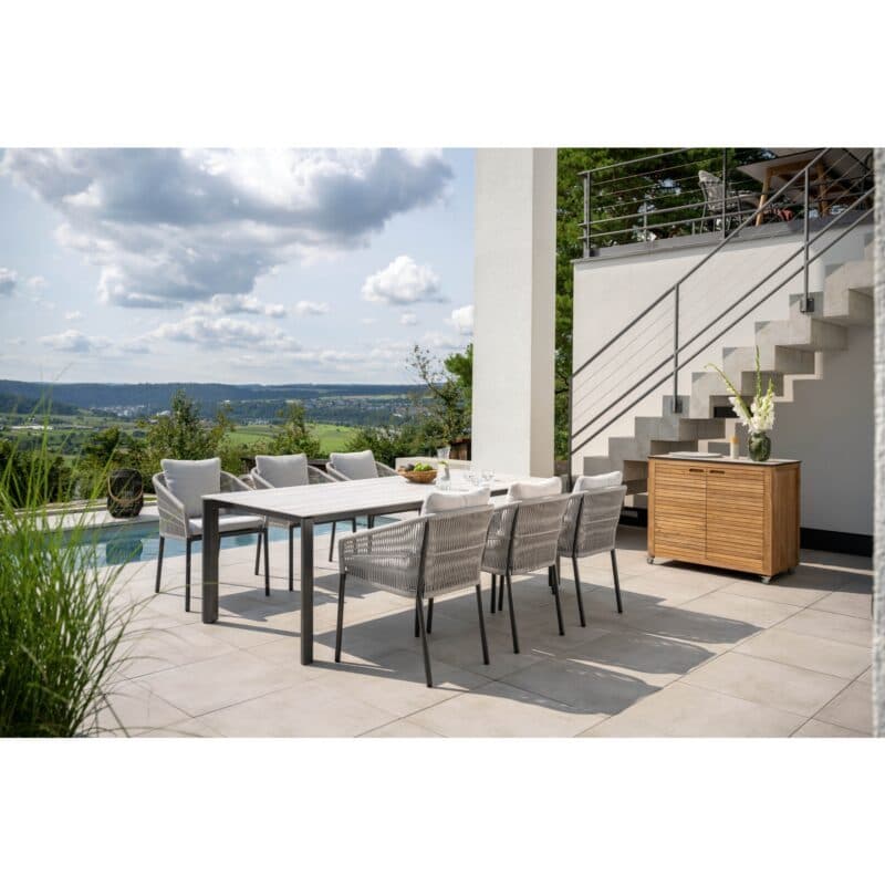 Stern "Jella" Stapelsessel, Gestell Aluminium anthrazit matt, Sitzfläche Textilgewebe silber, Kordel-Bespannung stone, Kissen Polyacryl perlgrau