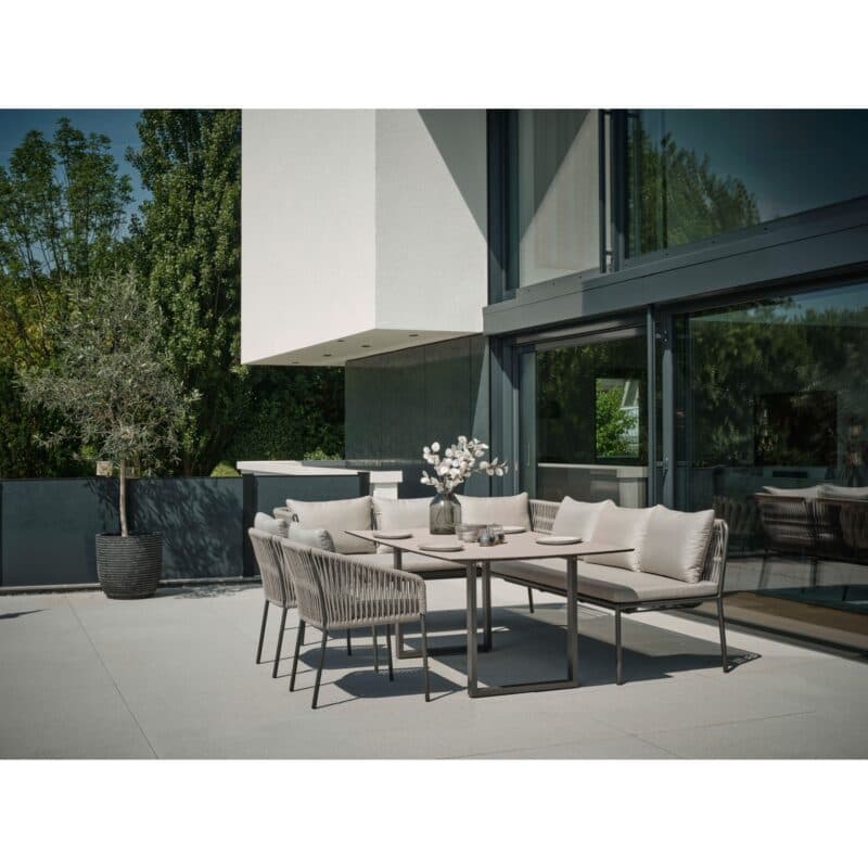 Stern "Marla" Stapelsessel, Gestell Aluminium anthrazit, Sitzfläche Textilen karbon, Kordel-Bespannung salt, Kissen Polyacryl graubraun