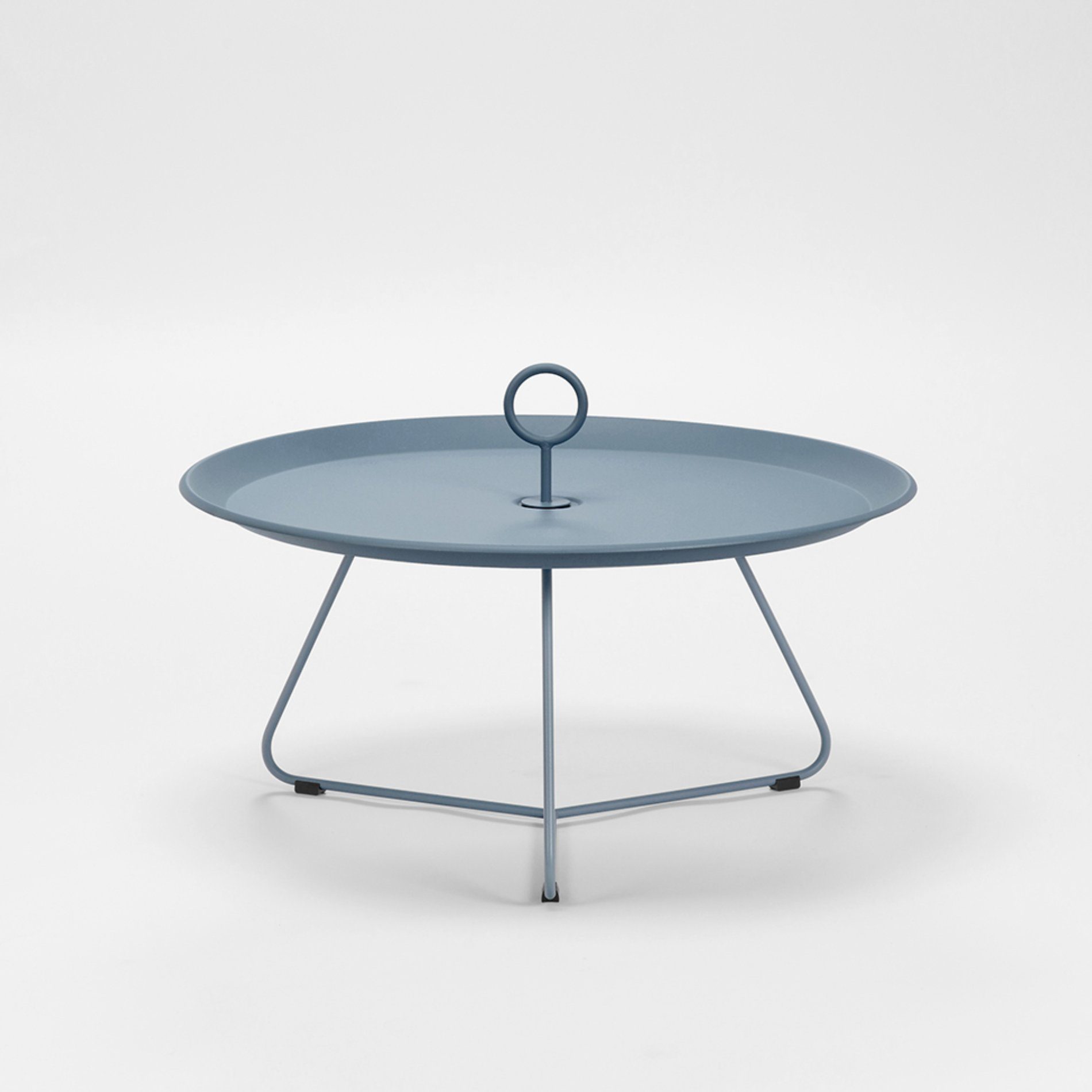 Tray Table "Eyelet" von Houe, Durchmesser 70 cm, midnight blue