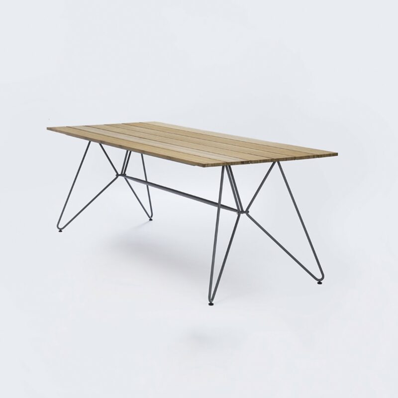 Houe "Sketch" Tisch 220x88cm, Aluminium mit Bambus-Lamellen