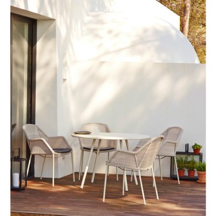 Gartenstuhl "Breeze" von Cane-line, Gestell Stahl weiß, Sitzfläche Polyrattan weiß-grau