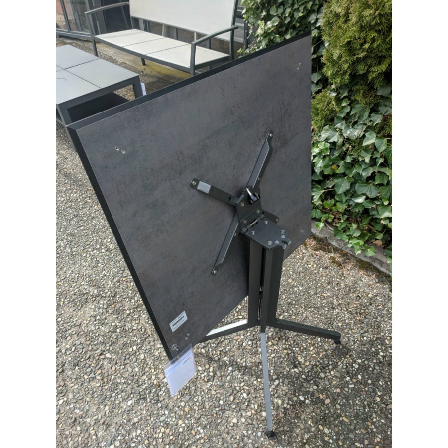 Stern Gartenmöbel-Set mit Klappstuhl "Nils" und Bistrotisch 80x80 cm