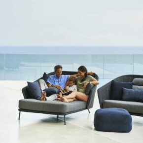 Cane-line "Mega" Daybed, Geflecht graphit, SoftTouch- oder AirTouch-Kissen grau