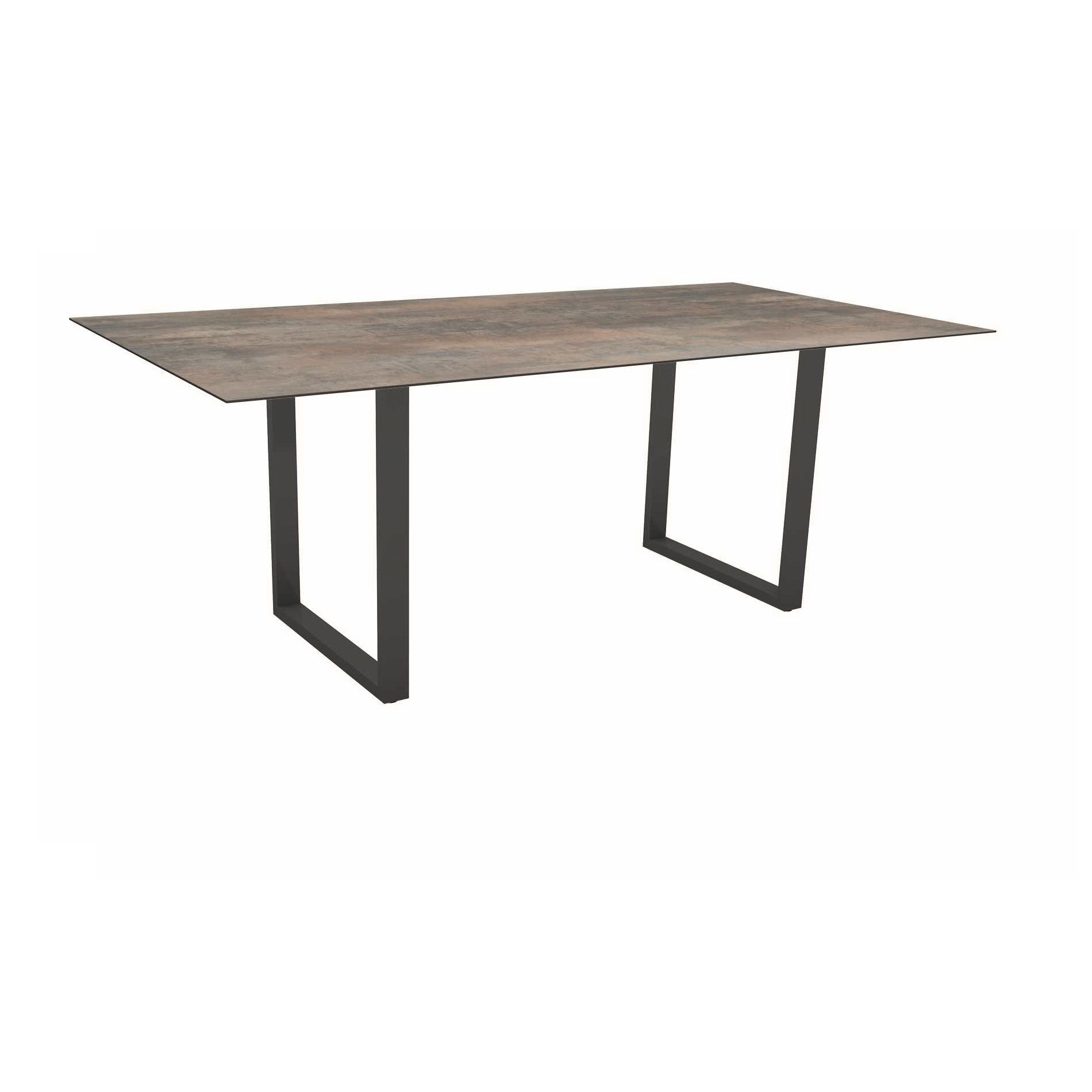 Stern Kufentisch, Maße: 200x100x73 cm, Gestell Aluminium anthrazit, Tischplatte HPL Ferro