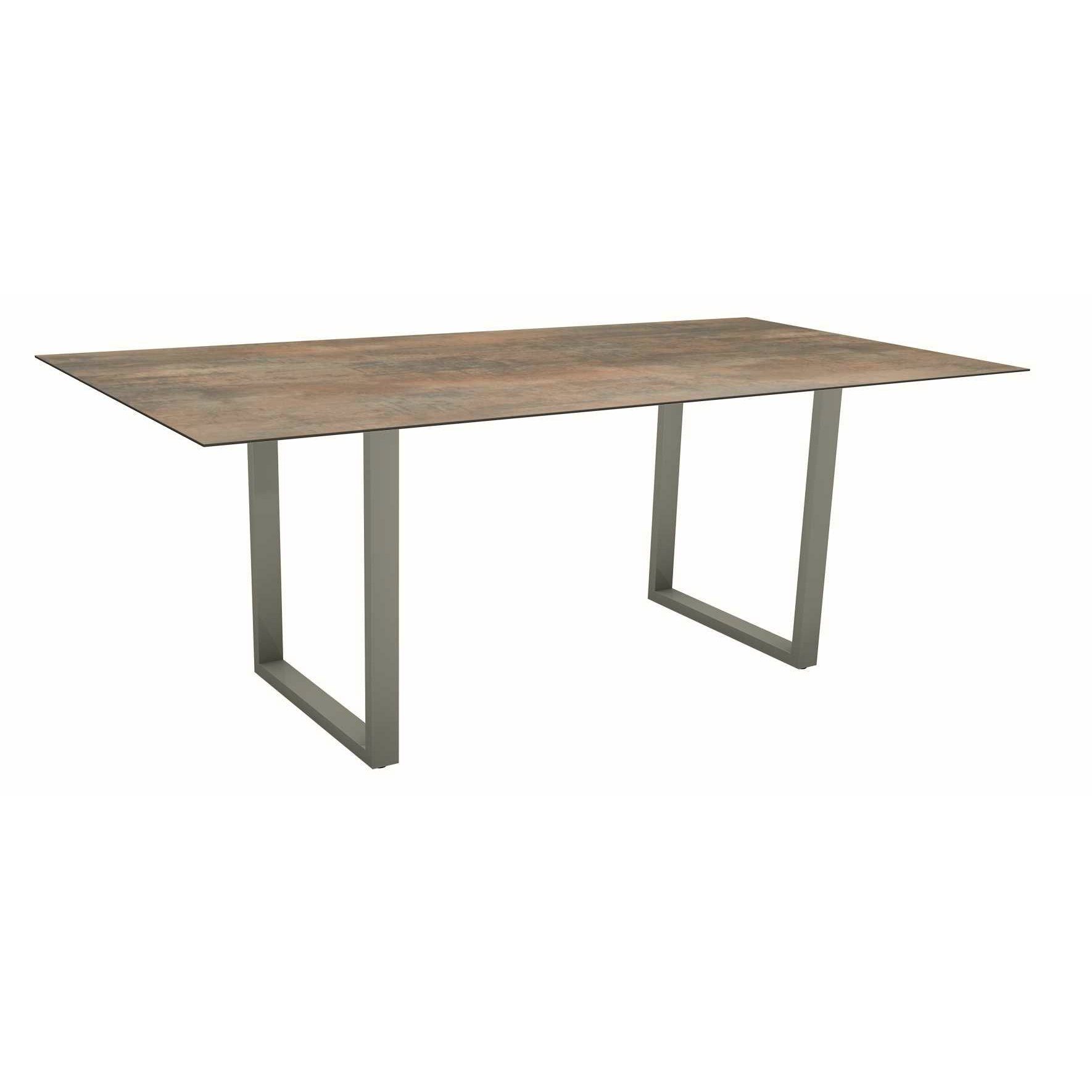 Stern Kufentisch, Maße: 200x100x73 cm, Gestell Aluminium graphit, Tischplatte HPL Ferro