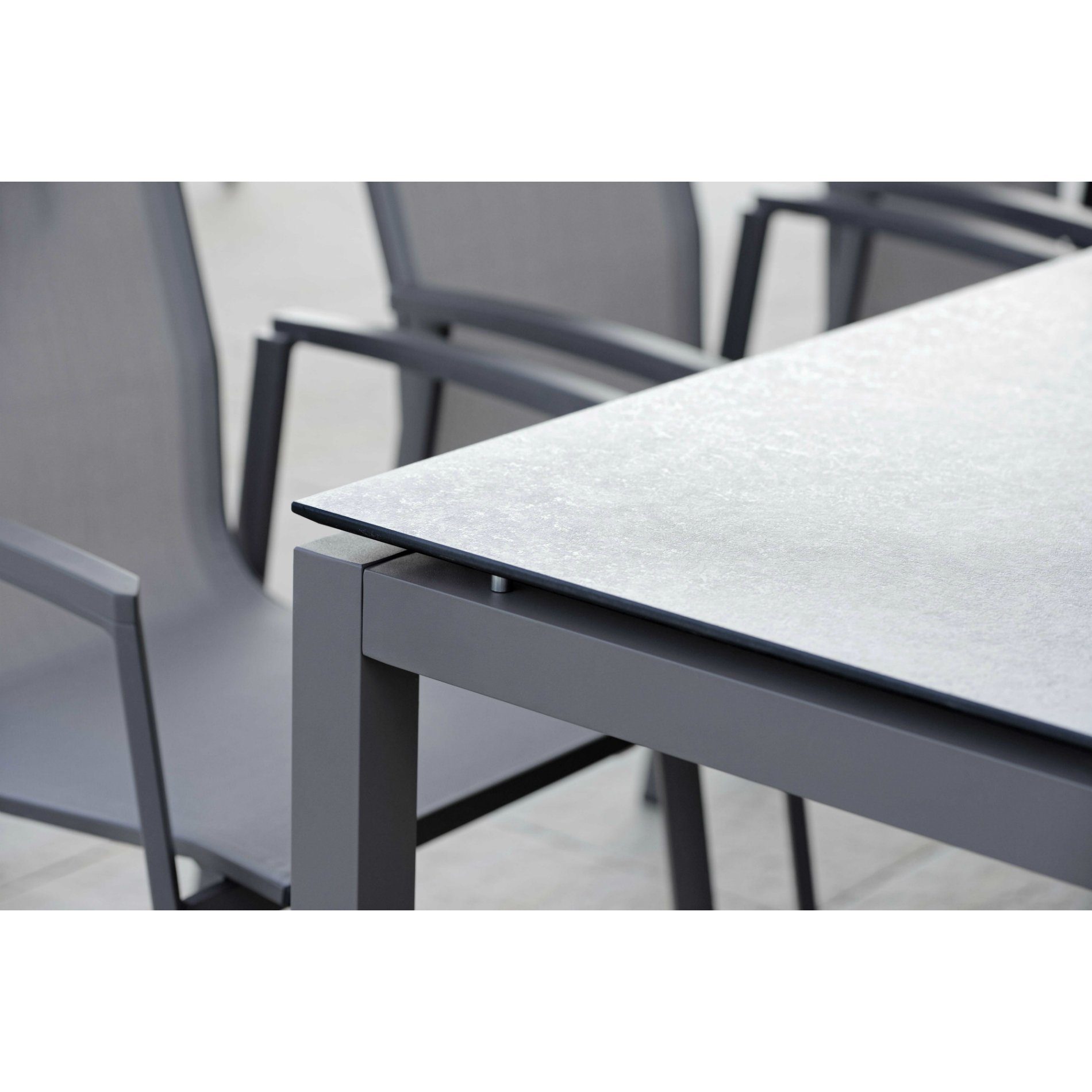 Stern Tischsystem Gartentisch, Gestell Aluminium anthrazit, Tischplatte HPL Smoky