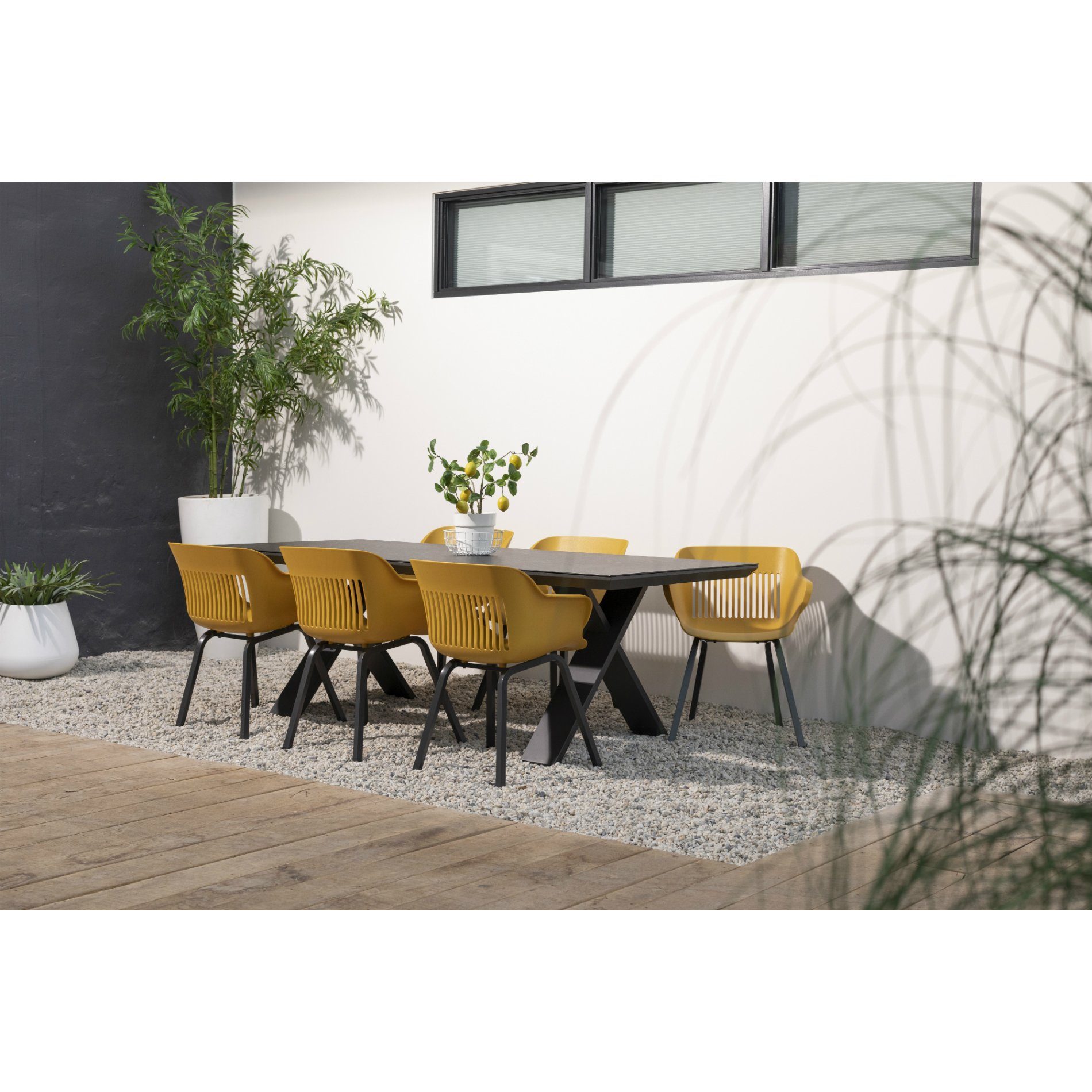 Hartmann Gartenmöbel-Set mit Tisch "Xanadu" und 6 Stühlen "Jill", Aluminium xerix. Sitzschale curry
