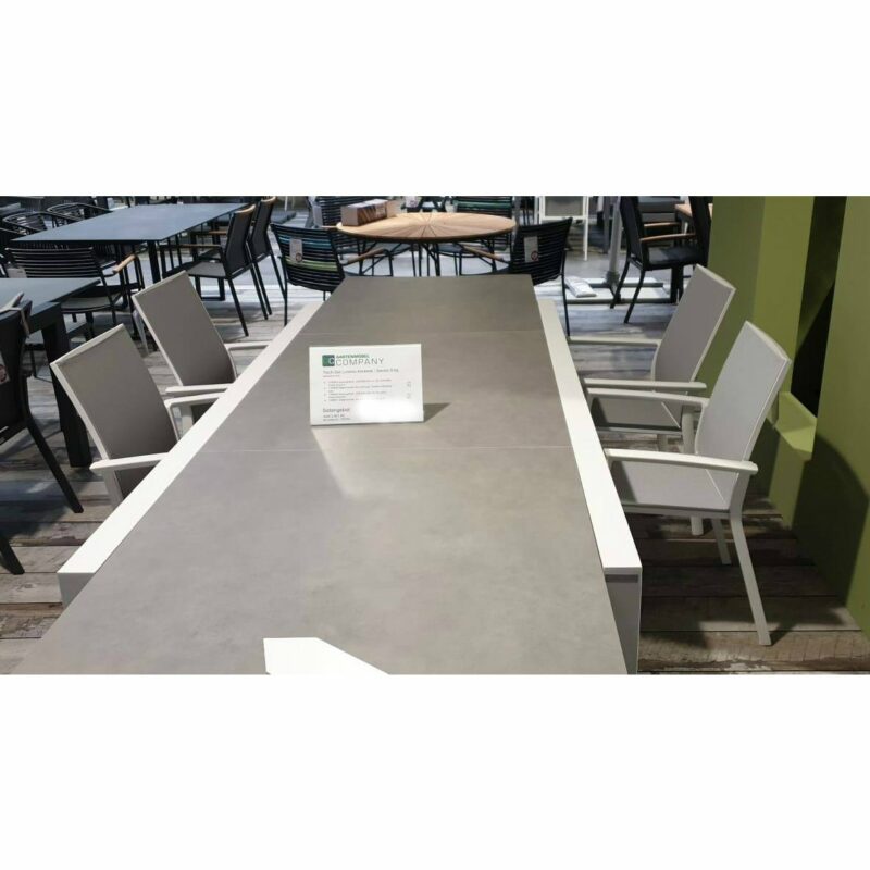 Jati & Kebon Ausziehtisch "Livorno", Alu weiß, Tischplatte HPL Granit hellgrau mit Stühlen "Sevilla"