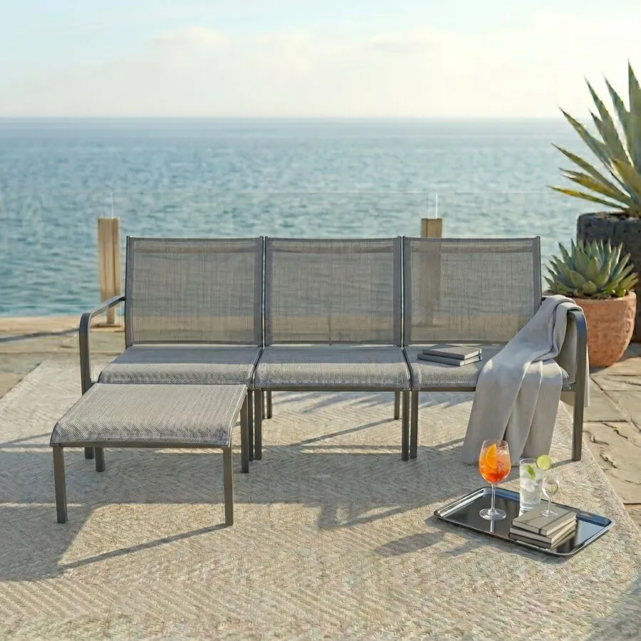 Jati&Kebon "Dransy" Loungeset 4-tlg., Aluminium eisengrau, Textilgewebe silbergrau (Bild KI-generiert)