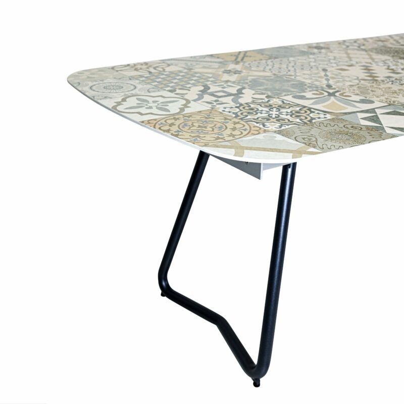 SIT Mobilia "Jura-Delemont" Ausziehtisch, Gestell Aluminium eisengrau, Tischplatte Keramik Azulecho, Detail Fuß